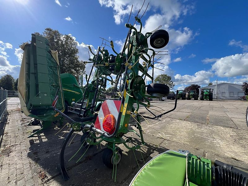 Krone Vendro 900 KW 103-24 - Maşină de întors fânul: Foto 4 Krone Vendro 900 KW 103-24 - Maşină de întors fânul: Foto 4