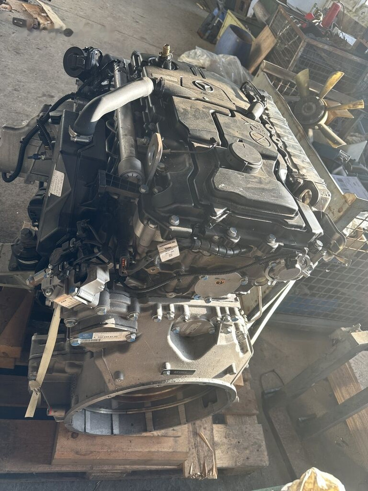 Mercedes-Benz OM 934   Mercedes-Benz Atego - Motor pentru Camion: Foto 2 Mercedes-Benz OM 934   Mercedes-Benz Atego - Motor pentru Camion: Foto 2