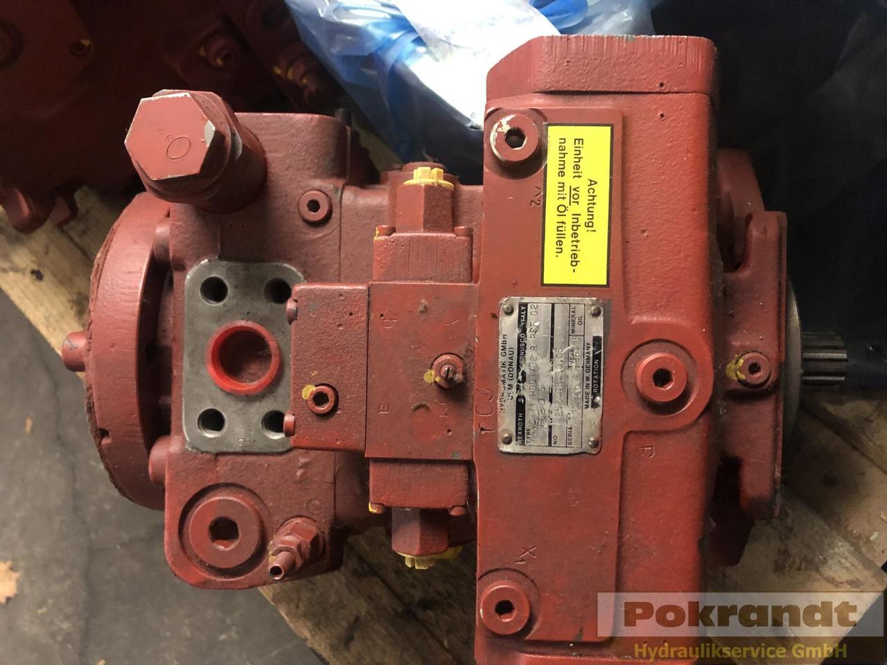 Rexroth A4VG71HDD1/32R PSF02F023S Bosch A4VG71HDD1 32R PSF 02 F023S - Pompa hidraulica: Foto 1 Rexroth A4VG71HDD1/32R PSF02F023S Bosch A4VG71HDD1 32R PSF 02 F023S - Pompa hidraulica: Foto 1