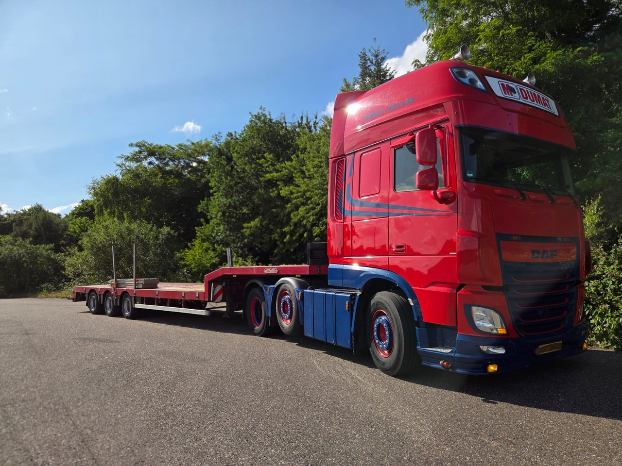 DAF XF 460 FTG 6x2 Super Spacecab + Nooteboom semi-dieplader - Camion şasiu: Foto 4 DAF XF 460 FTG 6x2 Super Spacecab + Nooteboom semi-dieplader - Camion şasiu: Foto 4