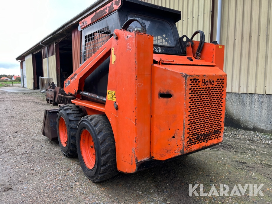 Minilæsser Belle 7600 med redskaber - Încărcător frontal pe pneuri: Foto 5 Minilæsser Belle 7600 med redskaber - Încărcător frontal pe pneuri: Foto 5