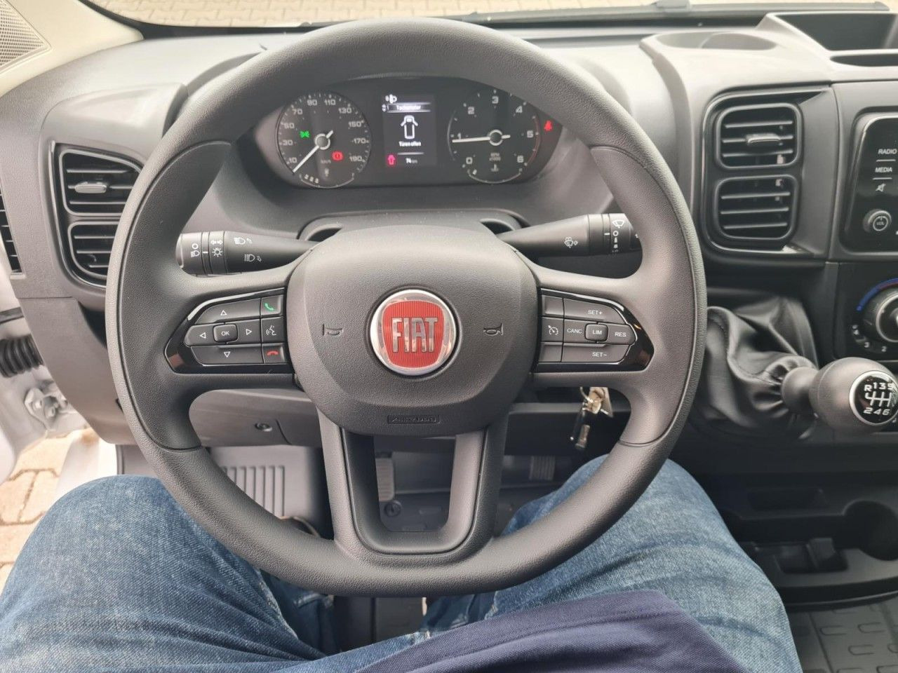Autoutilitară compactă Fiat Ducato 30 Kasten L1H1 KLIMA PDC REGALE TEMPOMAT: Foto 10