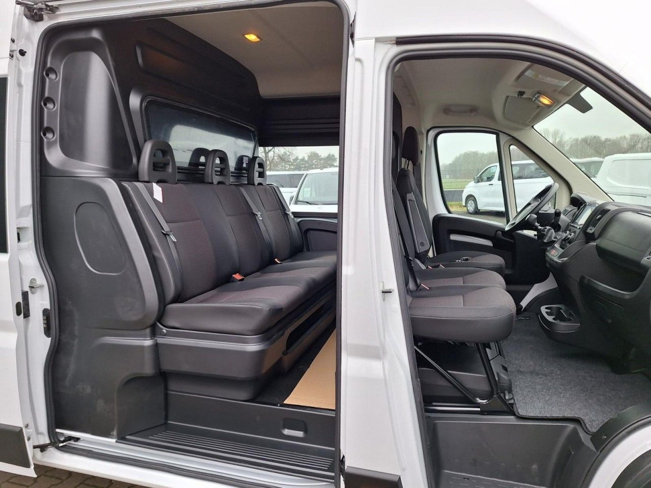 Fiat Ducato / baugl. Movano Kasten Doka mixto L4H2 - Dubă, Autoutilitară cabină dublă: Foto 4 Fiat Ducato / baugl. Movano Kasten Doka mixto L4H2 - Dubă, Autoutilitară cabină dublă: Foto 4