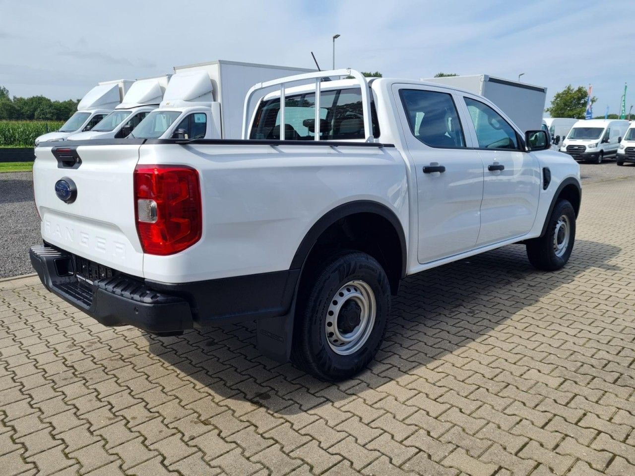 Ford Ranger Doka 2.0 Ecoblue XL 4x4 KLIMA KAMERA TEMP - SUV: Foto 4 Ford Ranger Doka 2.0 Ecoblue XL 4x4 KLIMA KAMERA TEMP - SUV: Foto 4