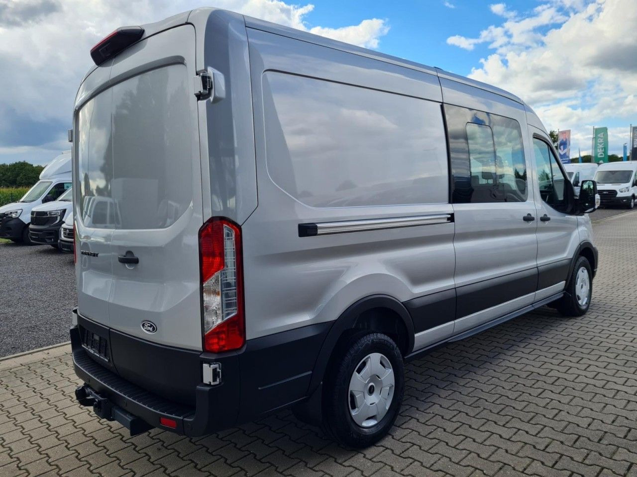 Ford Transit 3,5t Kasten Doka TDCi L3 Trend AHK PDC K - Dubă, Autoutilitară cabină dublă: Foto 4 Ford Transit 3,5t Kasten Doka TDCi L3 Trend AHK PDC K - Dubă, Autoutilitară cabină dublă: Foto 4