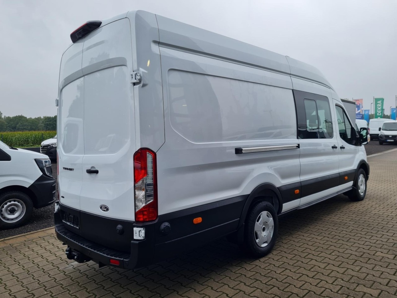 Ford Transit 350 Kasten Doka L4H3 Trend 4x4 AHK KAMERA - Dubă, Autoutilitară cabină dublă: Foto 4 Ford Transit 350 Kasten Doka L4H3 Trend 4x4 AHK KAMERA - Dubă, Autoutilitară cabină dublă: Foto 4