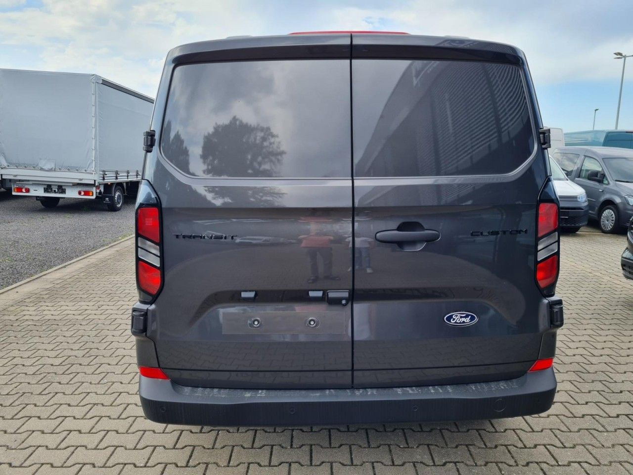Ford Transit Custom Kasten Doka L2 Trend AHK 5 Sitze - Dubă: Foto 5 Ford Transit Custom Kasten Doka L2 Trend AHK 5 Sitze - Dubă: Foto 5