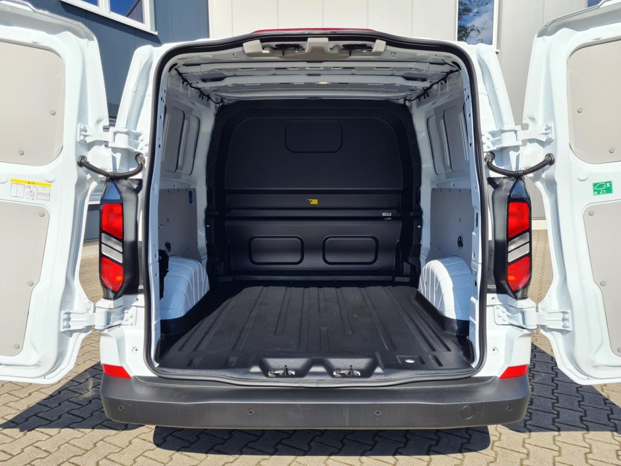 Ford Transit Custom Kasten Doka L2 Trend KLIMA - Autoutilitară compactă, Autoutilitară cabină dublă: Foto 5 Ford Transit Custom Kasten Doka L2 Trend KLIMA - Autoutilitară compactă, Autoutilitară cabină dublă: Foto 5