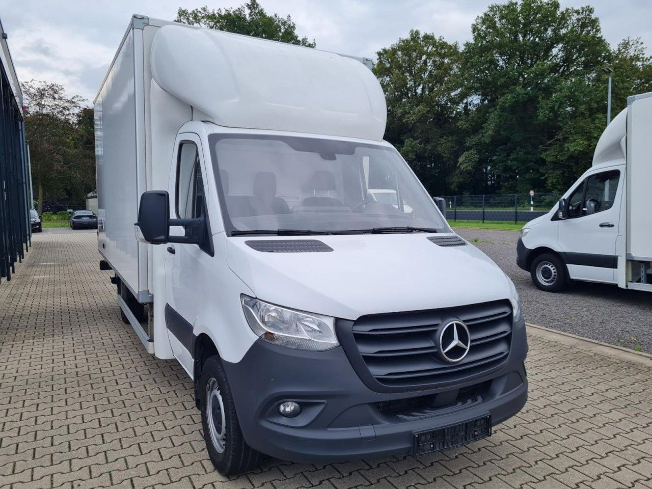 Mercedes-Benz Sprinter 315 CDI Koffer LBW RWD KLIMA TEMPOMAT - Autoutilitară box: Foto 2 Mercedes-Benz Sprinter 315 CDI Koffer LBW RWD KLIMA TEMPOMAT - Autoutilitară box: Foto 2