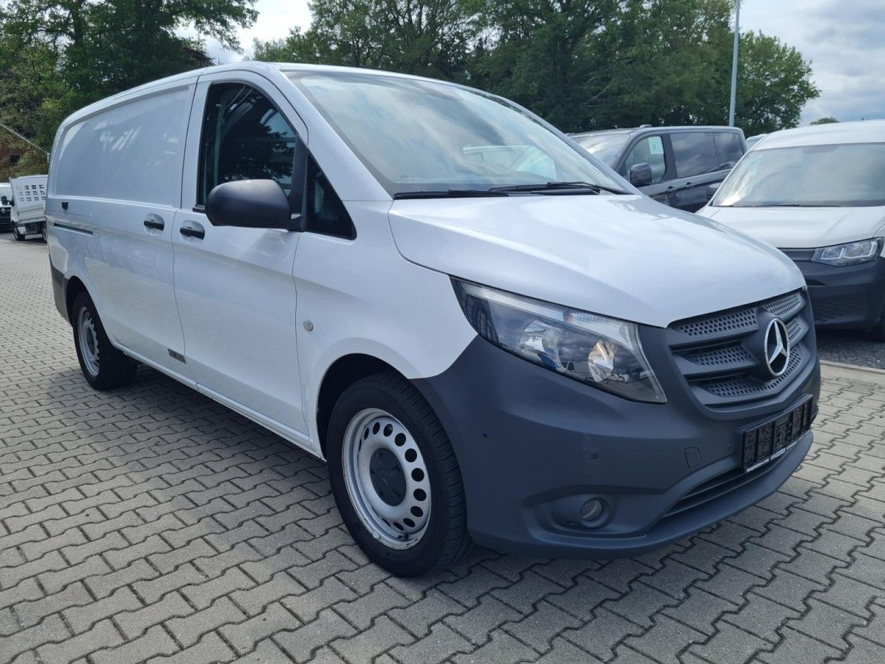 Mercedes-Benz Vito 116 Cdi Kühlkasten lang Stand/Fahrkühl HEIZ - Autoutilitară frigorifica: Foto 4 Mercedes-Benz Vito 116 Cdi Kühlkasten lang Stand/Fahrkühl HEIZ - Autoutilitară frigorifica: Foto 4