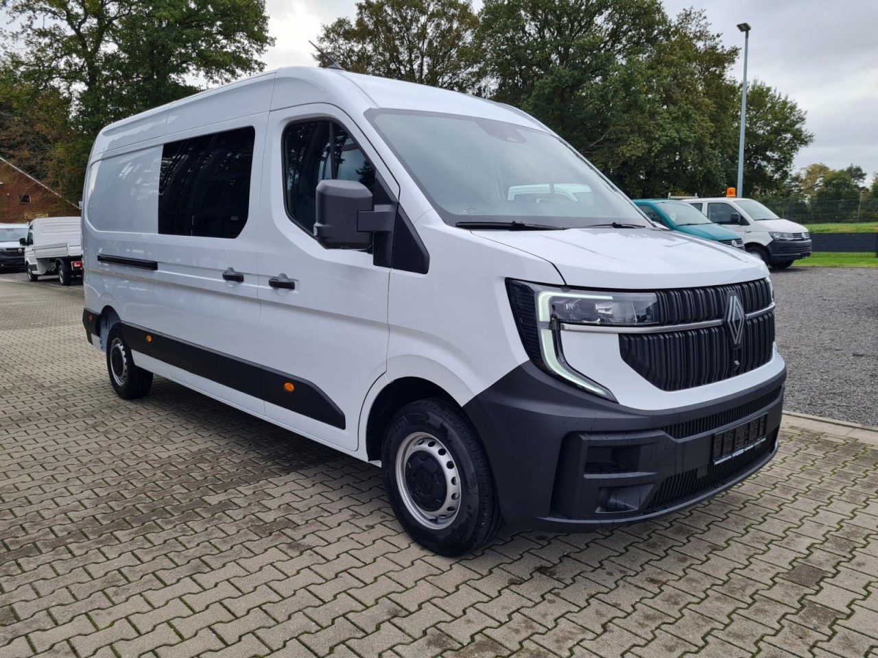 Renault Master 35 Kasten dCi Doka L3H2 KLIMA TEMPOMAT - Autoutilitară cabină dublă: Foto 3 Renault Master 35 Kasten dCi Doka L3H2 KLIMA TEMPOMAT - Autoutilitară cabină dublă: Foto 3