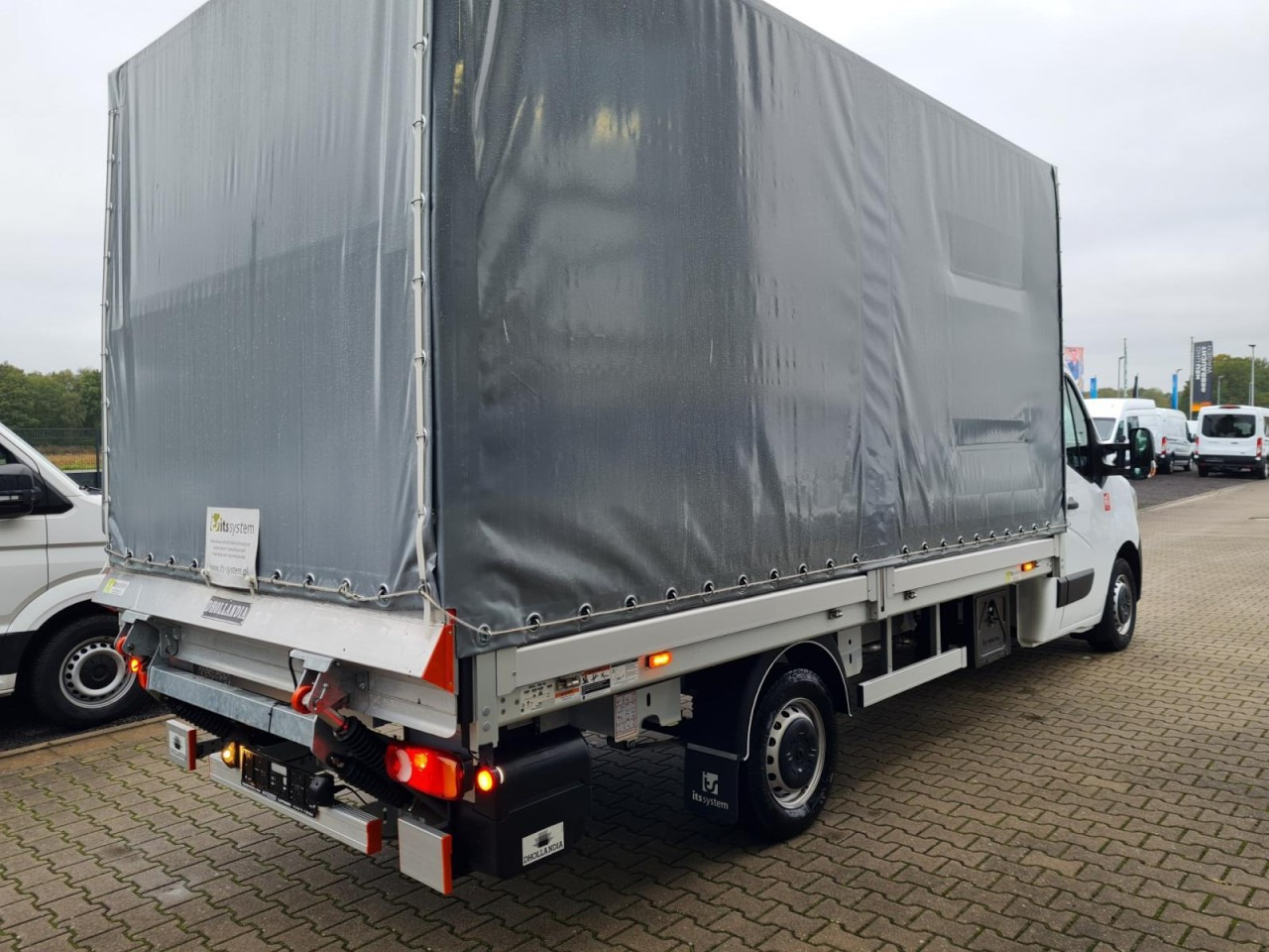 Renault Master 35 Pritsche Schiebe Plane LBW LUFTFEDERUNG - Autoutilitară cu prelată: Foto 5 Renault Master 35 Pritsche Schiebe Plane LBW LUFTFEDERUNG - Autoutilitară cu prelată: Foto 5