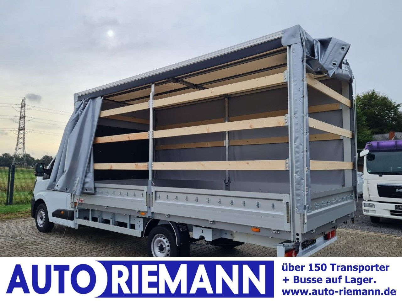 Renault Master 35 Pritsche Schiebe Plane dCi 170 10 Pal. - Autoutilitară cu prelată: Foto 1 Renault Master 35 Pritsche Schiebe Plane dCi 170 10 Pal. - Autoutilitară cu prelată: Foto 1