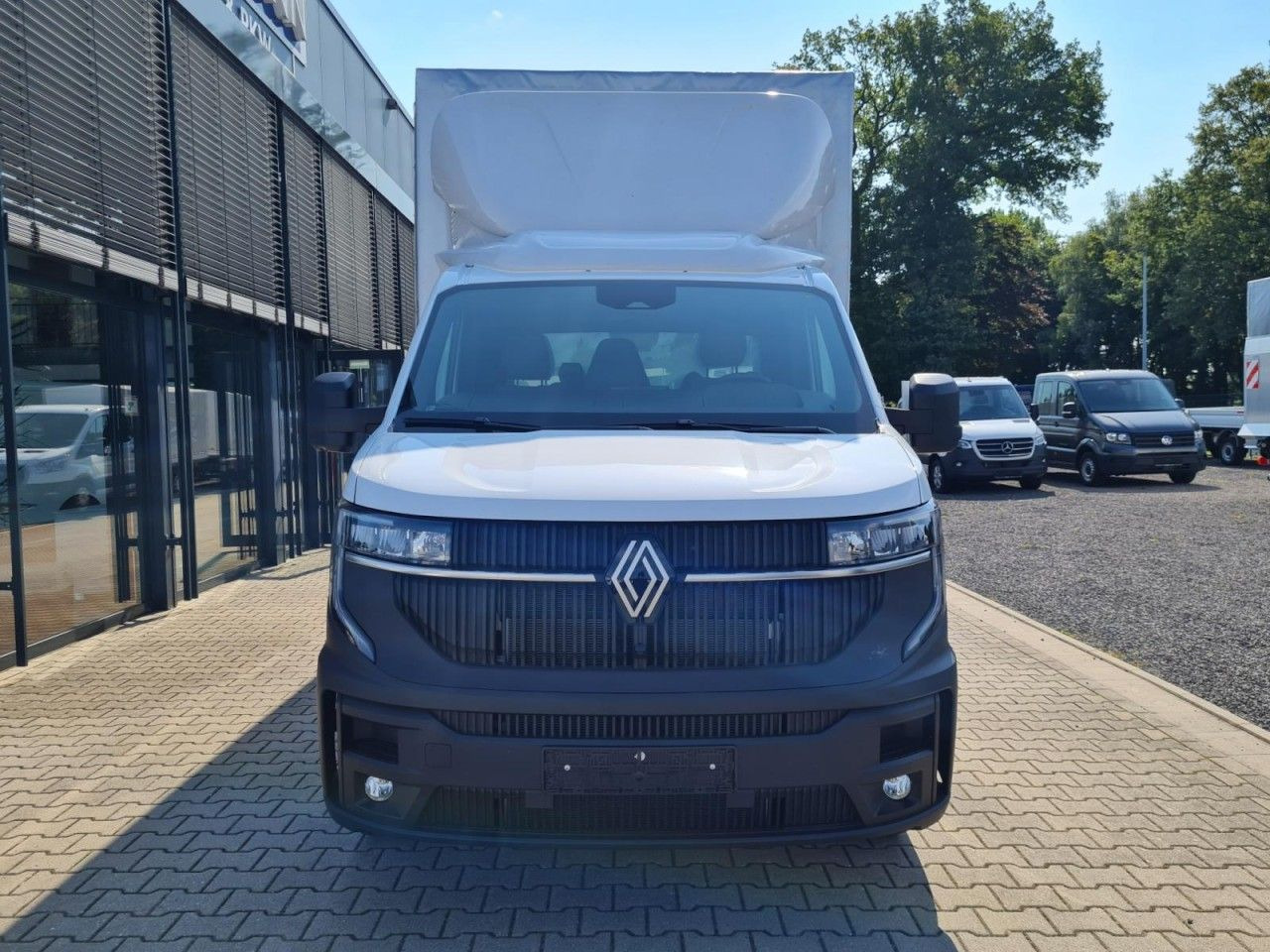 Renault Master 35 Pritsche Schiebe Plane dCi 170 - Autoutilitară cu prelată: Foto 4 Renault Master 35 Pritsche Schiebe Plane dCi 170 - Autoutilitară cu prelată: Foto 4