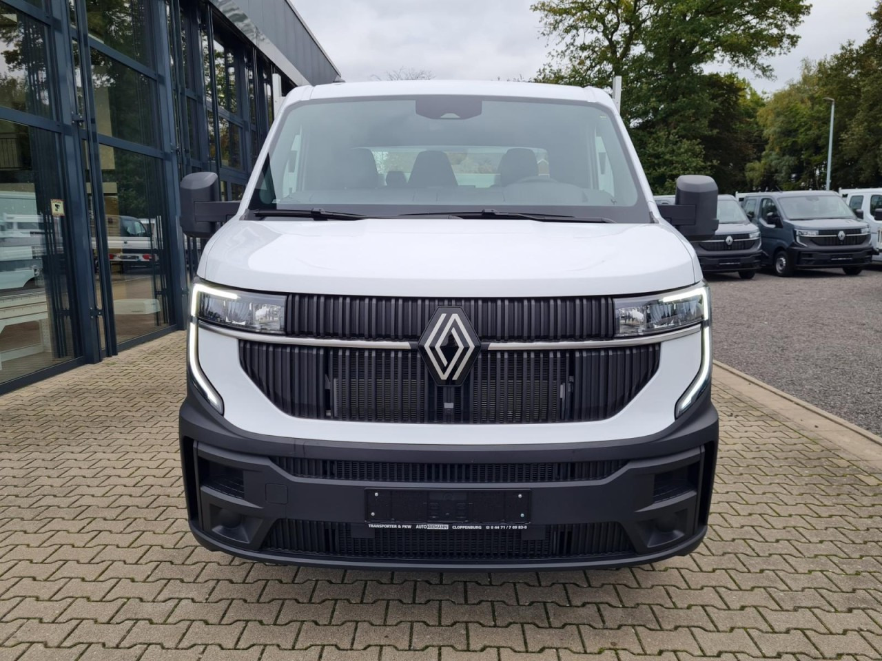 Renault Master 35 Pritsche extra lang 4.85 m KLIMA TEMPOMAT - Autoutilitară cu platformă: Foto 2 Renault Master 35 Pritsche extra lang 4.85 m KLIMA TEMPOMAT - Autoutilitară cu platformă: Foto 2