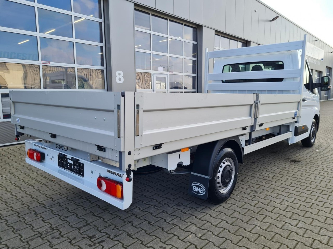 Renault Master New 35 Pritsche lang KLIMA KOMFORT TEMPOMAT - Autoutilitară cu platformă: Foto 4 Renault Master New 35 Pritsche lang KLIMA KOMFORT TEMPOMAT - Autoutilitară cu platformă: Foto 4