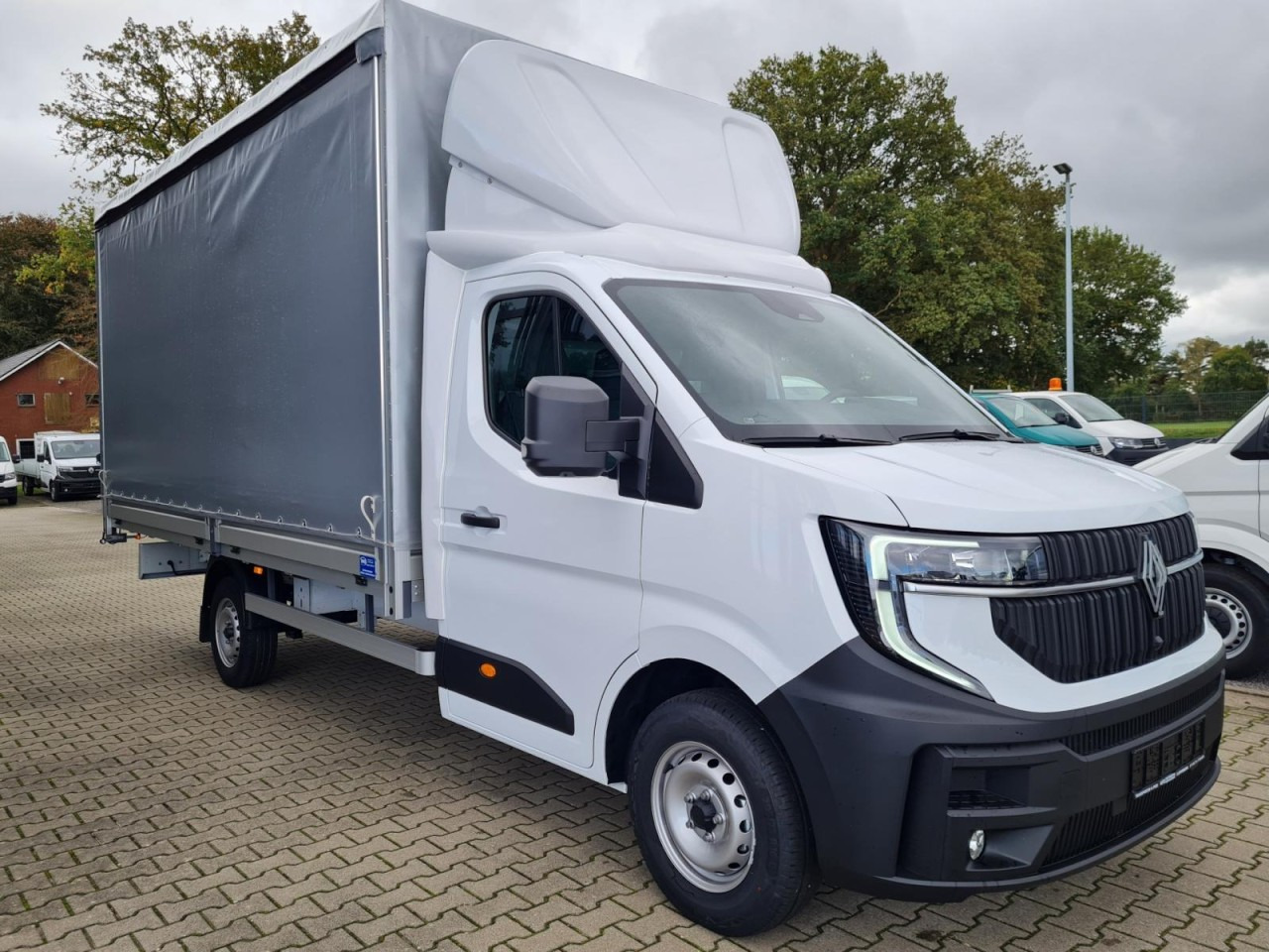 Renault Master Pritsche 2x Schiebe Plane 10 Pal. LUFTFEDERUNG - Autoutilitară cu prelată: Foto 4 Renault Master Pritsche 2x Schiebe Plane 10 Pal. LUFTFEDERUNG - Autoutilitară cu prelată: Foto 4