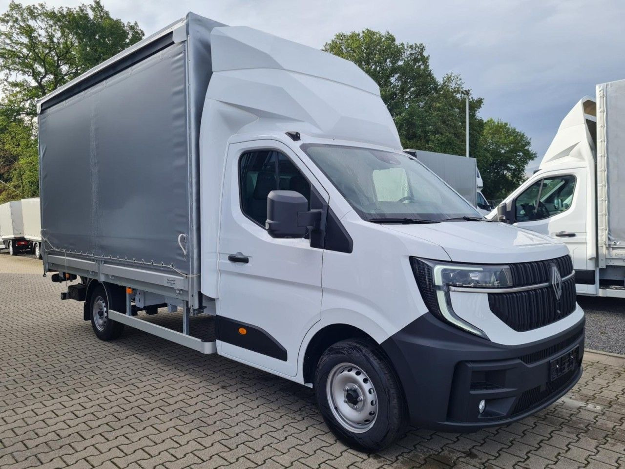 Renault Master Pritsche Schiebe Plane LBW Luftfederung - Autoutilitară cu prelată: Foto 3 Renault Master Pritsche Schiebe Plane LBW Luftfederung - Autoutilitară cu prelată: Foto 3