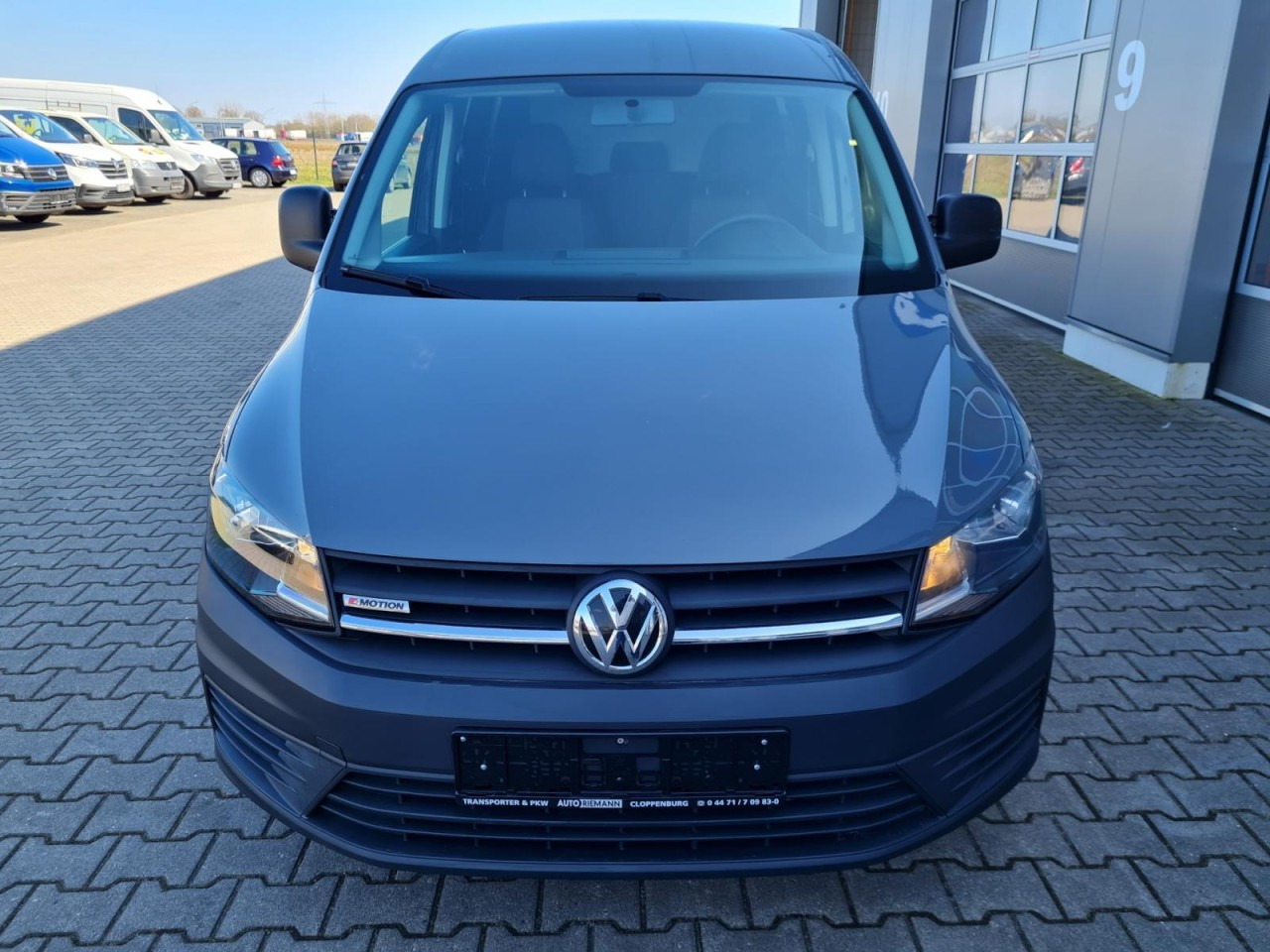 Volkswagen Caddy 4Motion TDi Kombi 5-Sitze TEMPO STHZ REGALSYSTEM - Autoutilitară cabină dublă: Foto 2 Volkswagen Caddy 4Motion TDi Kombi 5-Sitze TEMPO STHZ REGALSYSTEM - Autoutilitară cabină dublă: Foto 2