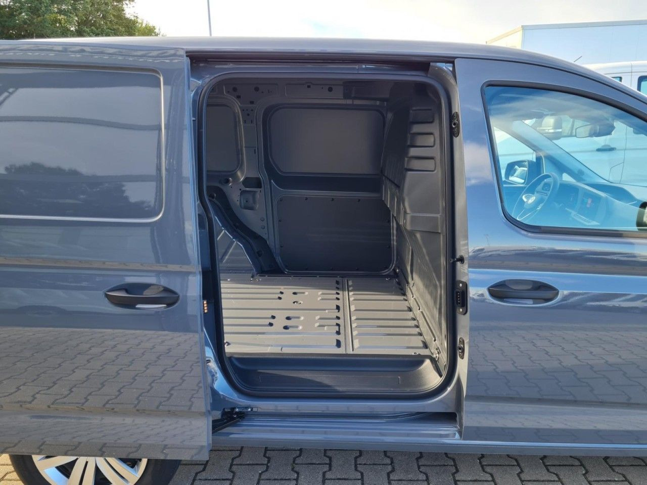 Volkswagen Caddy Kasten Cargo TDI Maxi PDC KLIMA TEMPOMAT - Autoutilitară compactă: Foto 5 Volkswagen Caddy Kasten Cargo TDI Maxi PDC KLIMA TEMPOMAT - Autoutilitară compactă: Foto 5