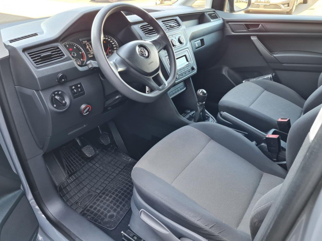 Transport persoane Volkswagen Caddy Kombi 4Motion TDi 5-Sitze KLIMA STHZ TEMPO: Foto 9