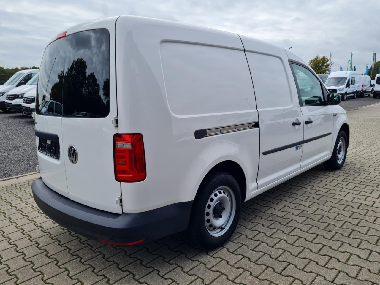 Volkswagen Caddy Kühlkasten Maxi TDI Stand- u. Fahrkühlung - Autoutilitară frigorifica: Foto 4 Volkswagen Caddy Kühlkasten Maxi TDI Stand- u. Fahrkühlung - Autoutilitară frigorifica: Foto 4