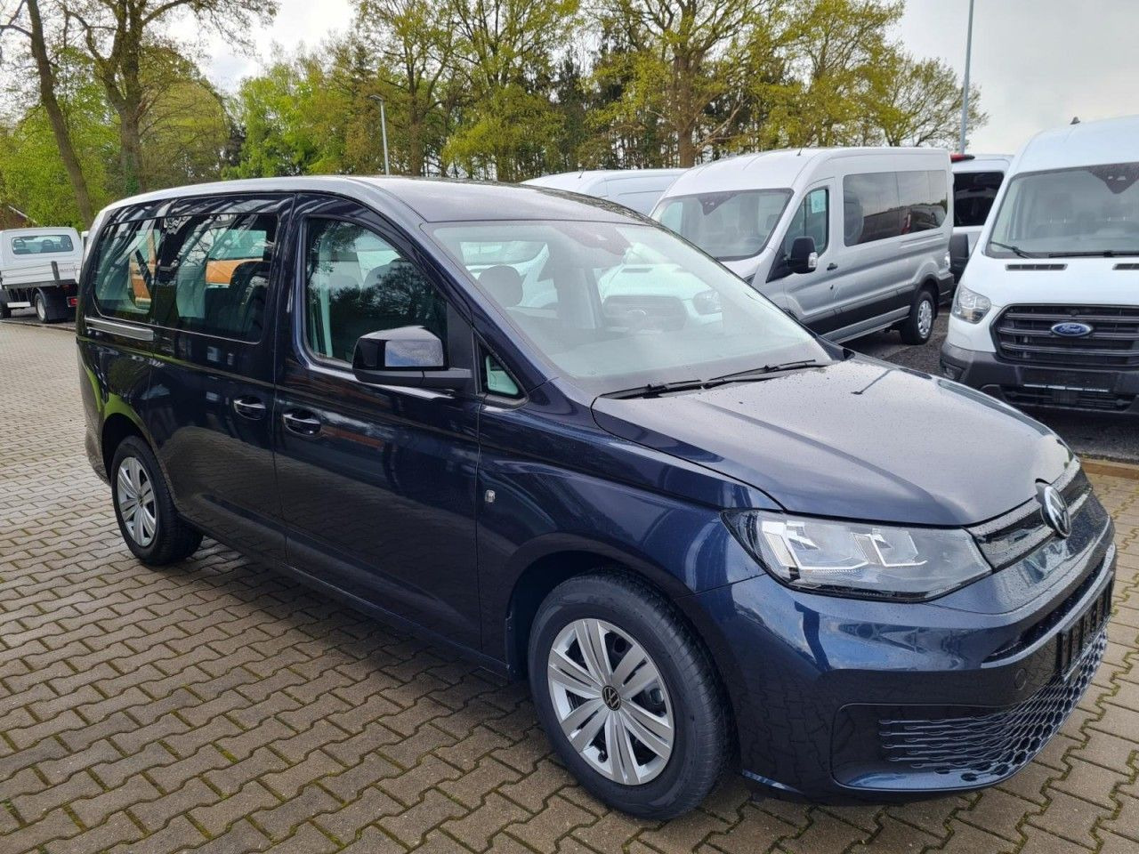 Volkswagen Caddy Maxi Kombi 7-Sitze 1.5 TSI DSG NAVI/APP TE - Automobil: Foto 2 Volkswagen Caddy Maxi Kombi 7-Sitze 1.5 TSI DSG NAVI/APP TE - Automobil: Foto 2