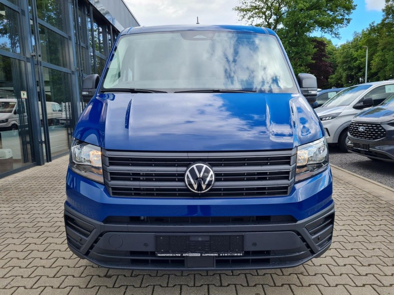 Volkswagen Crafter 35 Doka TDI MR KLIMA TEMPOMAT Navi App - Autoutilitară cu platformă, Autoutilitară cabină dublă: Foto 2 Volkswagen Crafter 35 Doka TDI MR KLIMA TEMPOMAT Navi App - Autoutilitară cu platformă, Autoutilitară cabină dublă: Foto 2