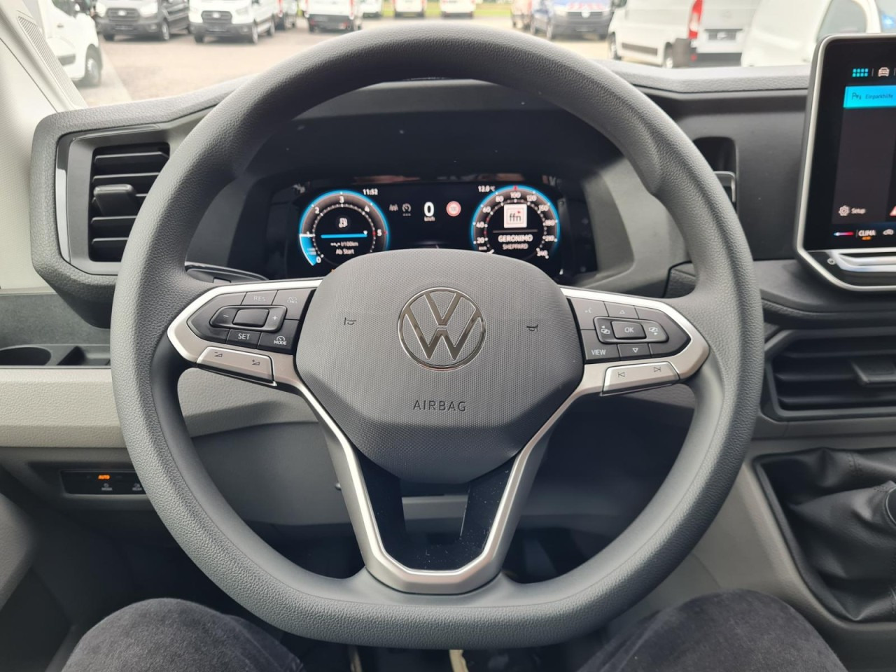 Volkswagen Crafter 35 Doka TDI Pritsche L4 AHK Komfortsitz - Autoutilitară cu platformă, Autoutilitară cabină dublă: Foto 5 Volkswagen Crafter 35 Doka TDI Pritsche L4 AHK Komfortsitz - Autoutilitară cu platformă, Autoutilitară cabină dublă: Foto 5