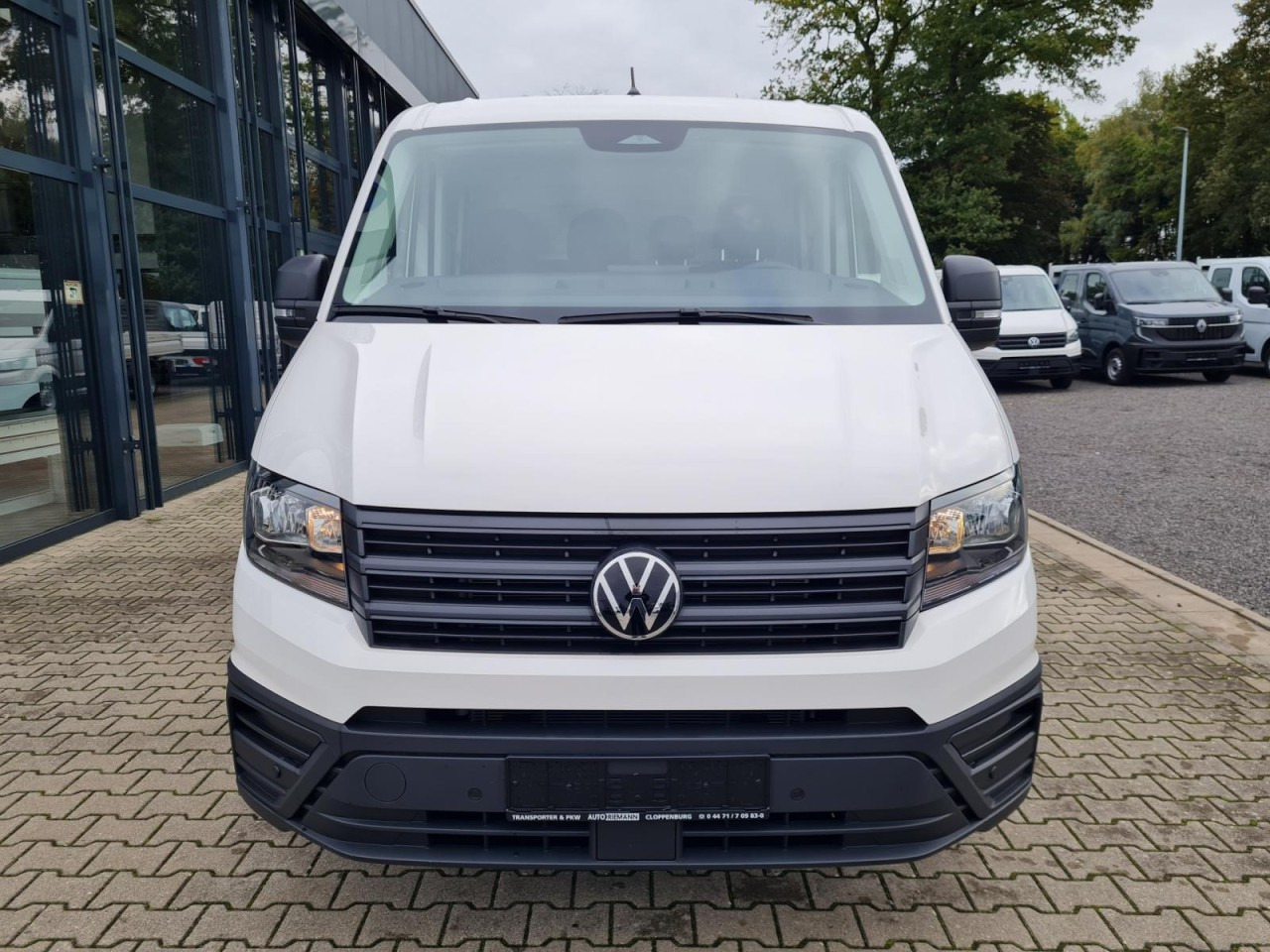 Volkswagen Crafter 35 Doka TDI Pritsche lang L4 KLIMA TEMPOMAT - Autoutilitară cu platformă, Autoutilitară cabină dublă: Foto 2 Volkswagen Crafter 35 Doka TDI Pritsche lang L4 KLIMA TEMPOMAT - Autoutilitară cu platformă, Autoutilitară cabină dublă: Foto 2