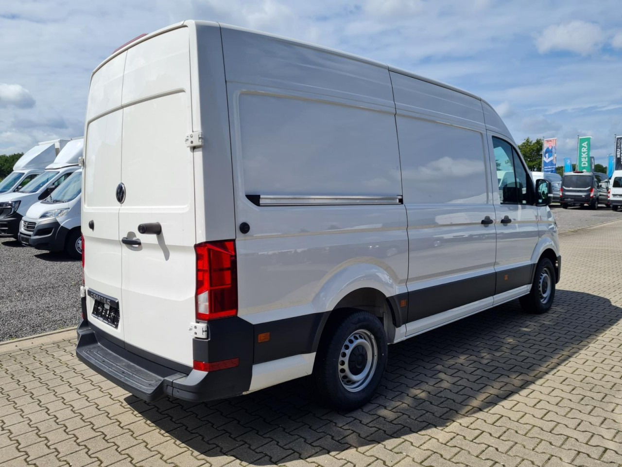 Volkswagen Crafter 35 Kasten MR L3H3 KLIMA KOMFORT PDC TEMPOMAT - Dubă: Foto 4 Volkswagen Crafter 35 Kasten MR L3H3 KLIMA KOMFORT PDC TEMPOMAT - Dubă: Foto 4
