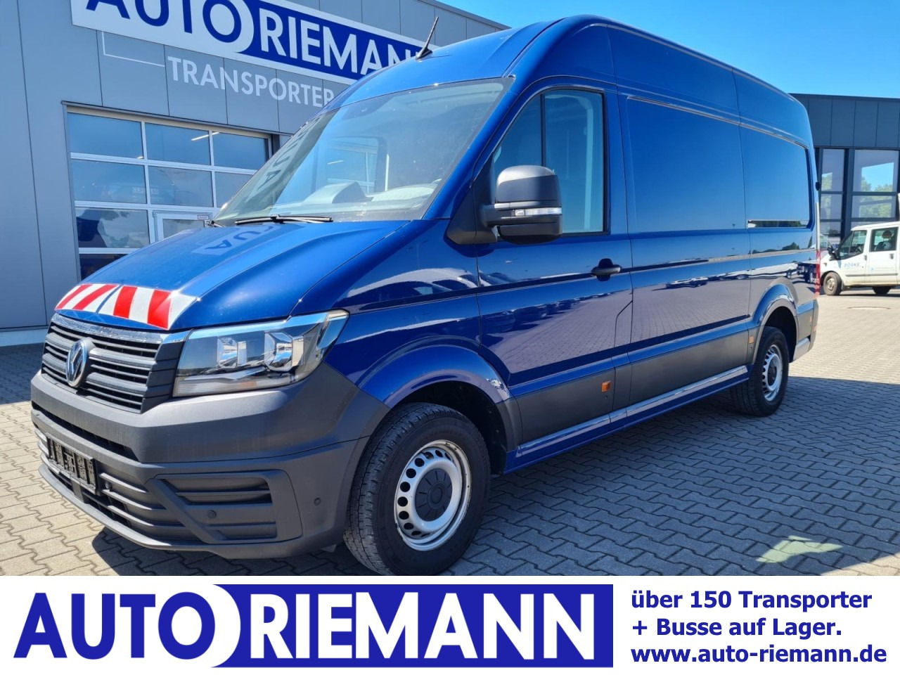 Volkswagen Crafter 35 Kasten MR L3H3 RWD AHK KAMERA NAVI TACHO - Dubă: Foto 1 Volkswagen Crafter 35 Kasten MR L3H3 RWD AHK KAMERA NAVI TACHO - Dubă: Foto 1