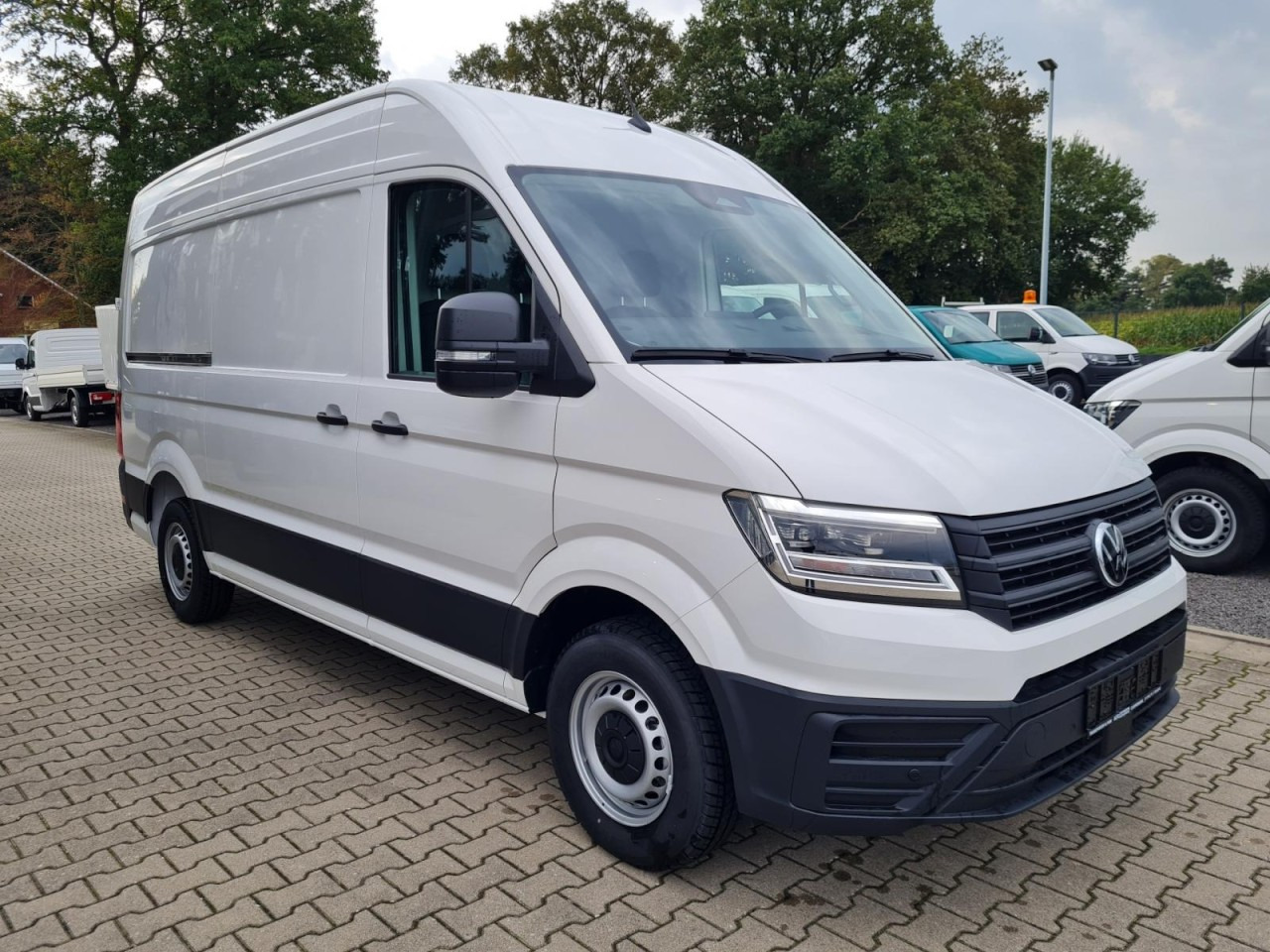 Volkswagen Crafter 35 Kasten TDI L3H3 LED TEMPOMAT AUTOMATIK - Dubă: Foto 3 Volkswagen Crafter 35 Kasten TDI L3H3 LED TEMPOMAT AUTOMATIK - Dubă: Foto 3