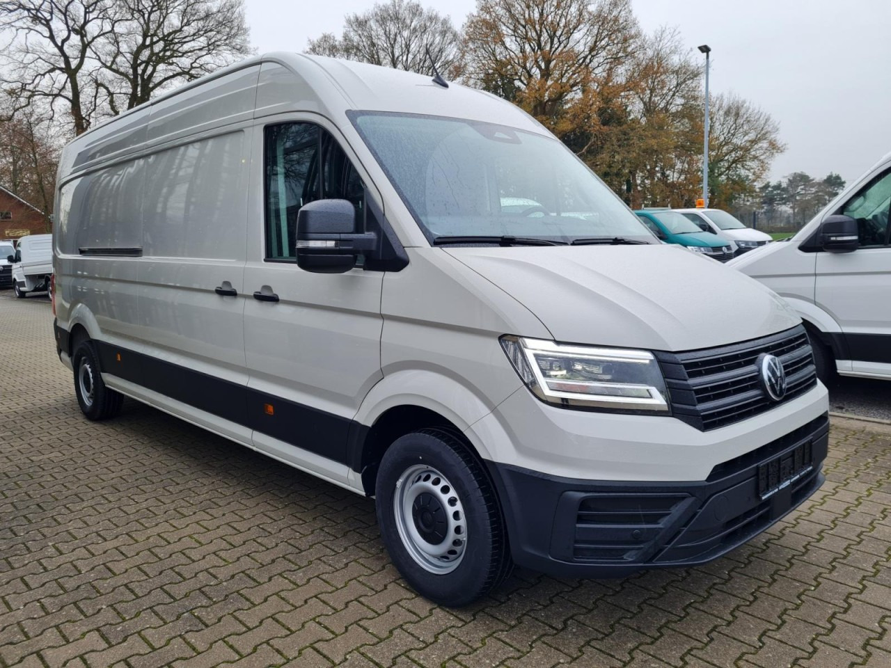 Volkswagen Crafter 35 Kasten TDI LR L4H3 AHK LED Tempom - Dubă: Foto 3 Volkswagen Crafter 35 Kasten TDI LR L4H3 AHK LED Tempom - Dubă: Foto 3