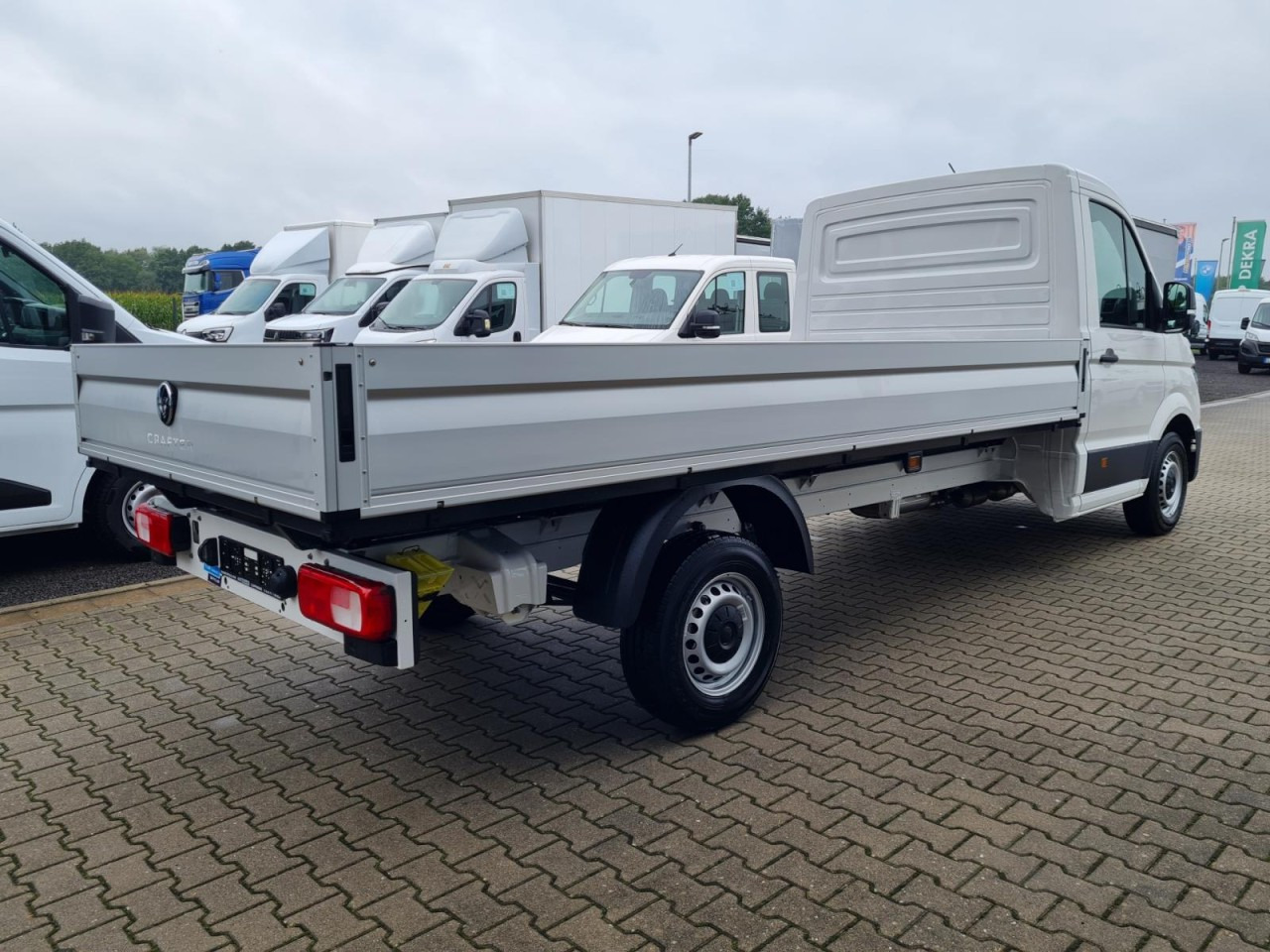Volkswagen Crafter 35 Pritsche TDI Pritsche L4 KLIMA TEMPOMAT - Autoutilitară cu platformă: Foto 4 Volkswagen Crafter 35 Pritsche TDI Pritsche L4 KLIMA TEMPOMAT - Autoutilitară cu platformă: Foto 4