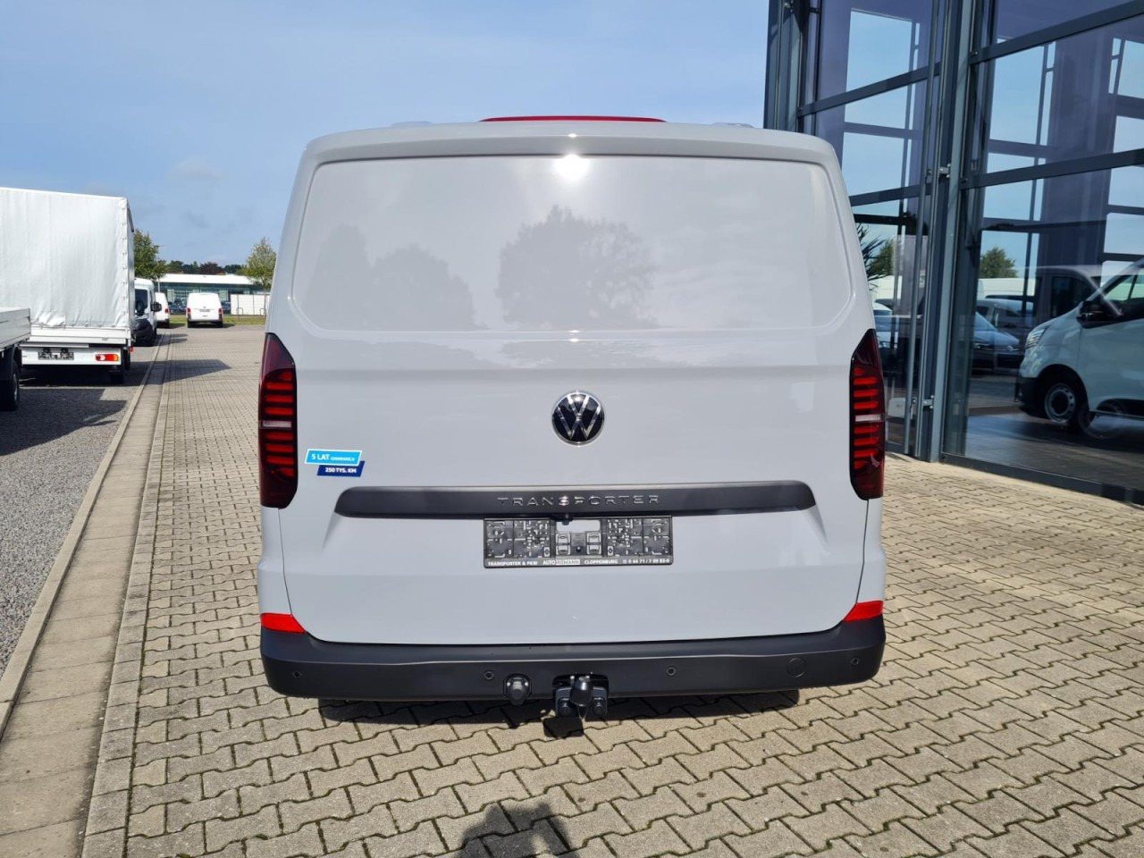 Volkswagen T7 Kasten TDi AG L2 AHK KLIMA KAMERA LED TEMPOMAT - Autoutilitară compactă: Foto 5 Volkswagen T7 Kasten TDi AG L2 AHK KLIMA KAMERA LED TEMPOMAT - Autoutilitară compactă: Foto 5