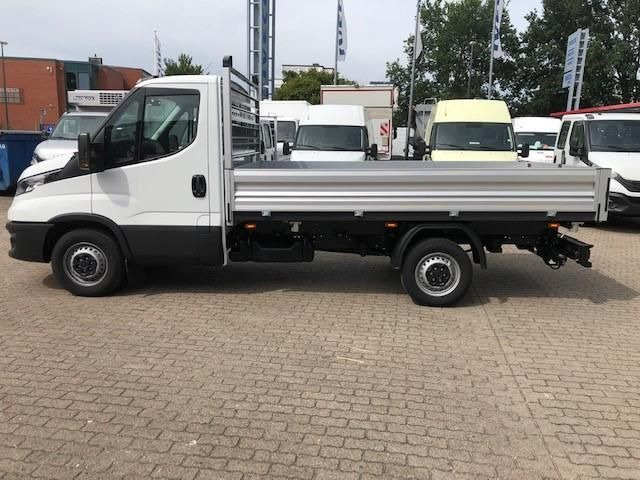 Iveco Daily 35S16HA8 3,0 Pritsche AHK 116 kW (158 ... - Autoutilitară cu platformă: Foto 4 Iveco Daily 35S16HA8 3,0 Pritsche AHK 116 kW (158 ... - Autoutilitară cu platformă: Foto 4
