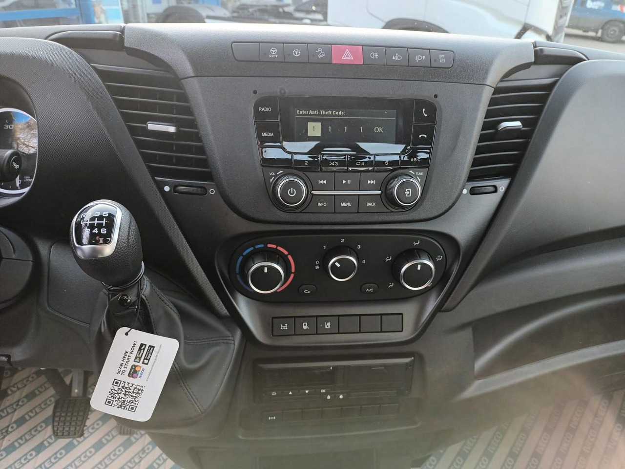 Autoutilitară basculantă Iveco Daily 70C18H Dreiseitenkipper ab 0% Finanzieren: Foto 10
