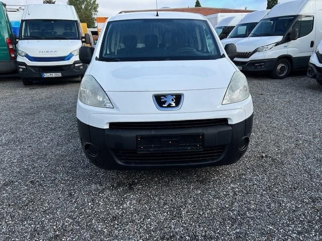 Peugeot Partner L1 Komfort Kühlkoffer 66 kW (90 PS), ... - Microbuz, Transport persoane: Foto 2 Peugeot Partner L1 Komfort Kühlkoffer 66 kW (90 PS), ... - Microbuz, Transport persoane: Foto 2