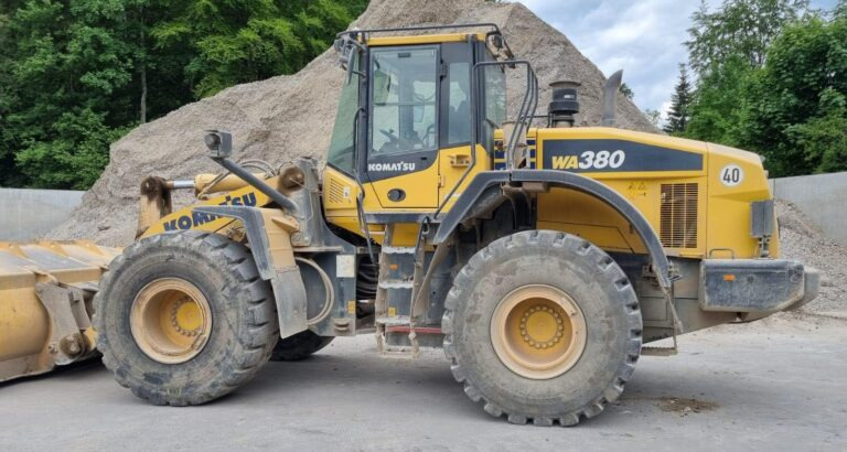 Komatsu WA380 – wheel loader / Radlader - Încărcător: Foto 1 Komatsu WA380 – wheel loader / Radlader - Încărcător: Foto 1