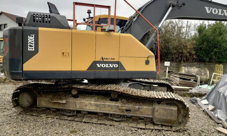 Volvo EC220 EL – excavator / Kettenbagger - Excavator pe şenile: Foto 1 Volvo EC220 EL – excavator / Kettenbagger - Excavator pe şenile: Foto 1