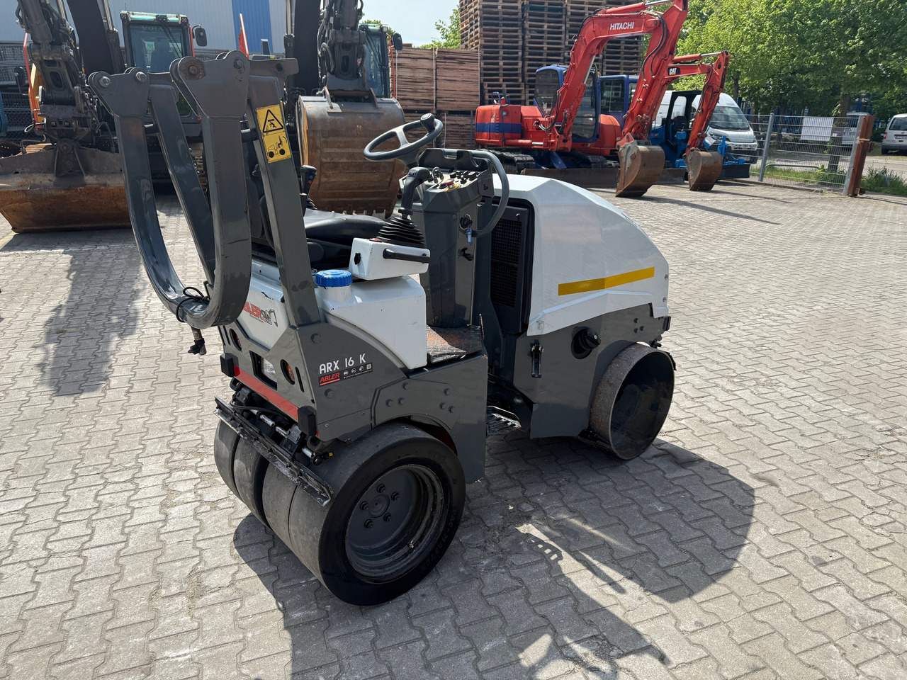 Ammann ARX16K Kombiwalze Stahl Gummi Asphaltwalze - Cilindru compactor mixt: Foto 3 Ammann ARX16K Kombiwalze Stahl Gummi Asphaltwalze - Cilindru compactor mixt: Foto 3