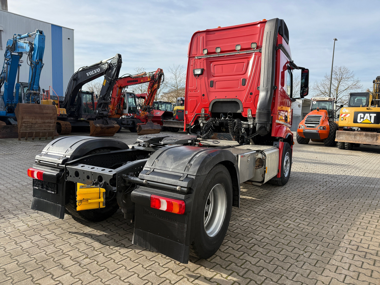 Mercedes-Benz 1845 Actros SZM Klima Retarder Nebenantrieb - Cap tractor: Foto 4 Mercedes-Benz 1845 Actros SZM Klima Retarder Nebenantrieb - Cap tractor: Foto 4