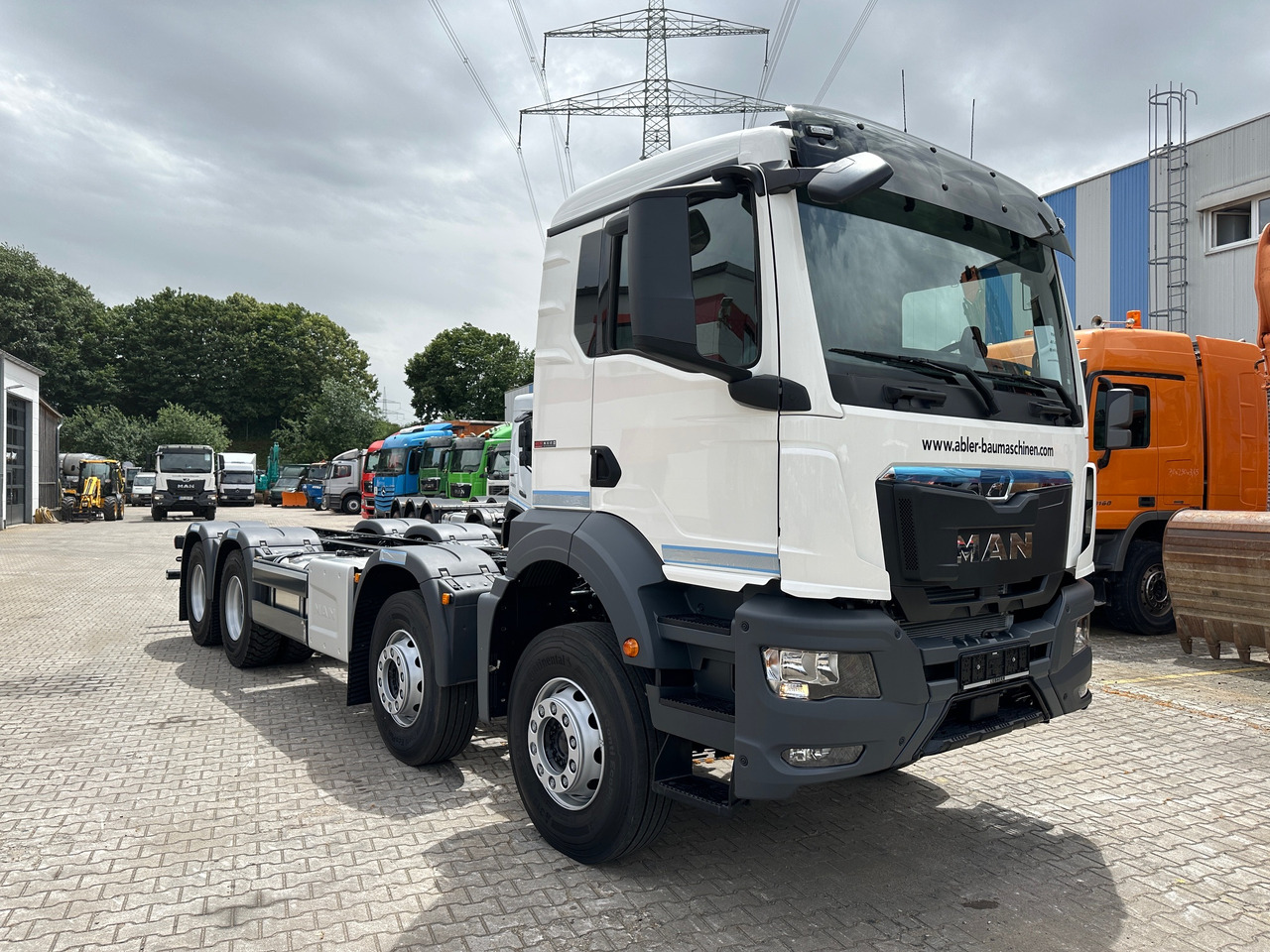 MAN TGS 41.470 8x4 BB CH Pumpenfahrgestell 2x Nebenatrieb - Camion şasiu: Foto 3 MAN TGS 41.470 8x4 BB CH Pumpenfahrgestell 2x Nebenatrieb - Camion şasiu: Foto 3