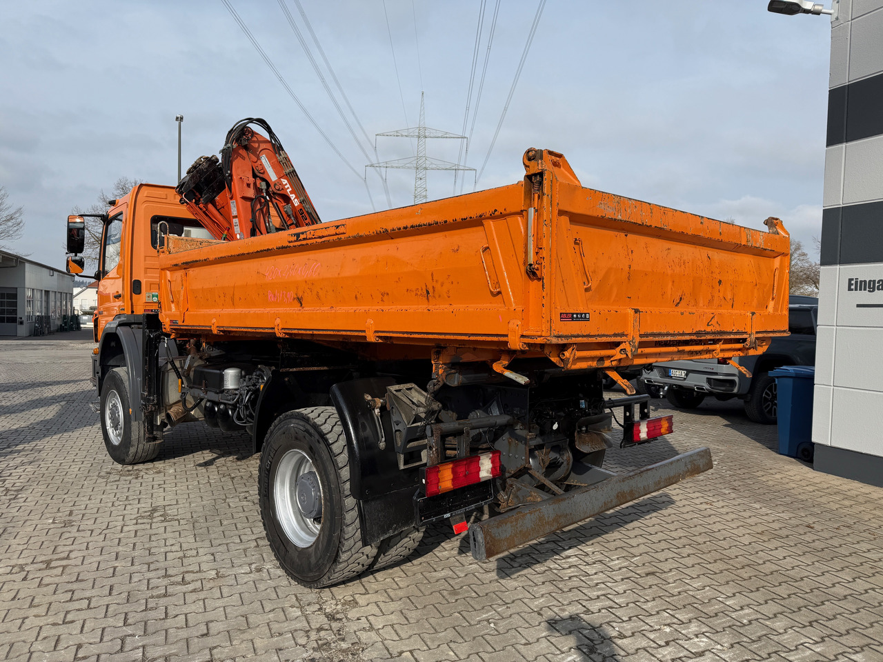 Mercedes-Benz 1833 Axor Kipper Kran Allrad - Camion basculantă, Camion cu macara: Foto 5 Mercedes-Benz 1833 Axor Kipper Kran Allrad - Camion basculantă, Camion cu macara: Foto 5