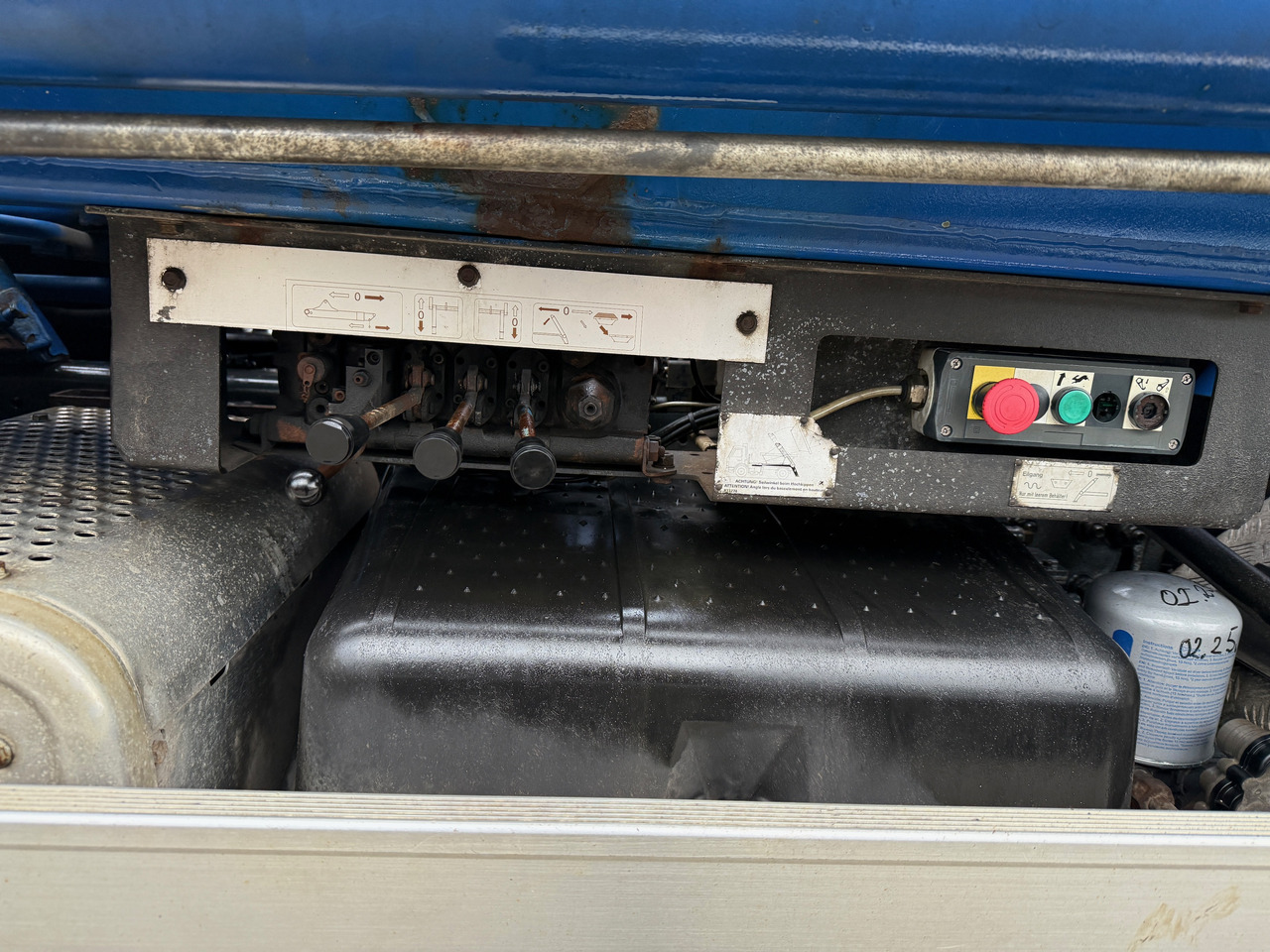 Camion container de gunoi Mercedes-Benz 3243 Actros MP1 4-Achs Absetzkipper: Foto 10