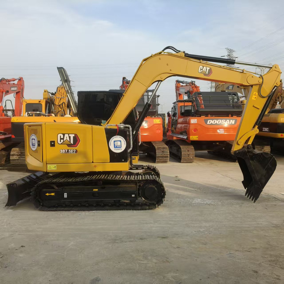 CATERPILLAR 307.5 - Mini excavator: Foto 1 CATERPILLAR 307.5 - Mini excavator: Foto 1