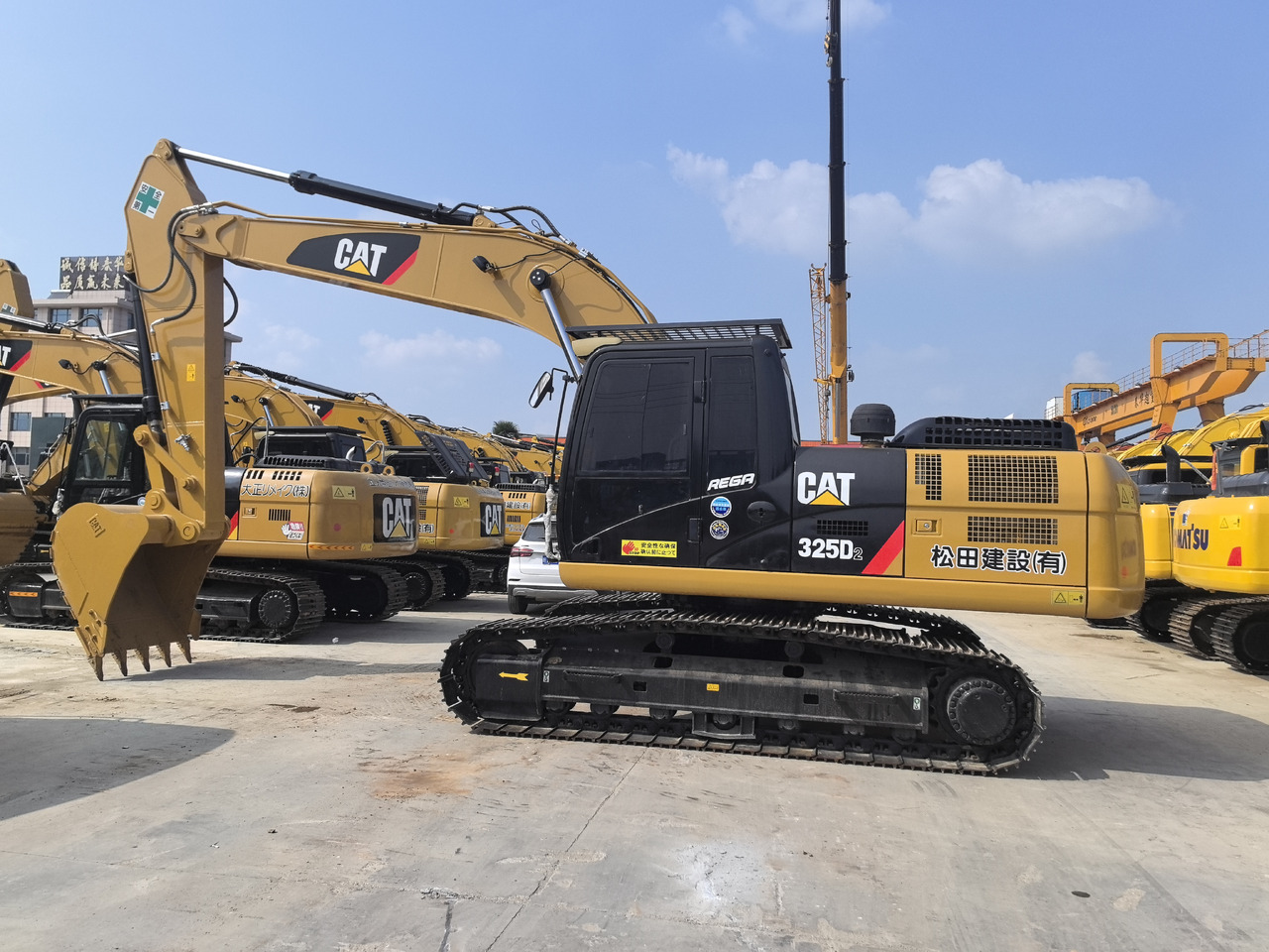 CATERPILLAR 325D - Excavator: Foto 1 CATERPILLAR 325D - Excavator: Foto 1