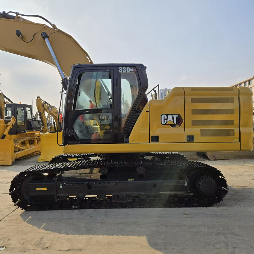 Excavator CATERPILLAR 330GC: Foto 6