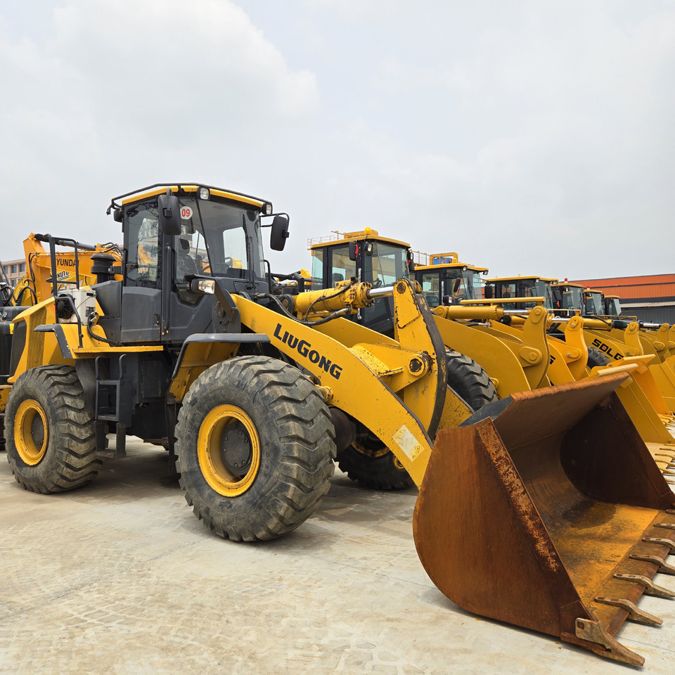 LIUGONG 856H - Încărcător frontal pe pneuri: Foto 2 LIUGONG 856H - Încărcător frontal pe pneuri: Foto 2